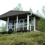 Pitkaeniemen Lomamoekit *