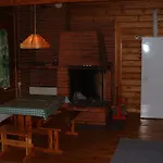 Holiday home Pitkaeniemen Lomamoekit *