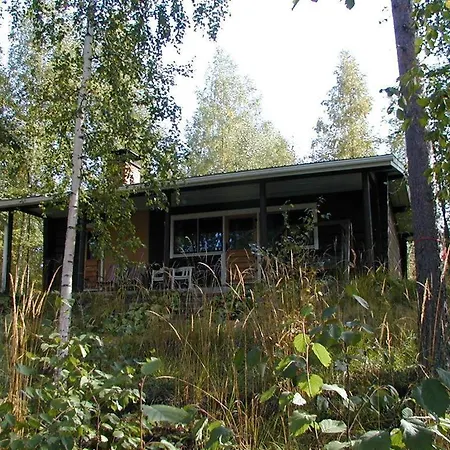 Pitkäniemen Semesterbostad *