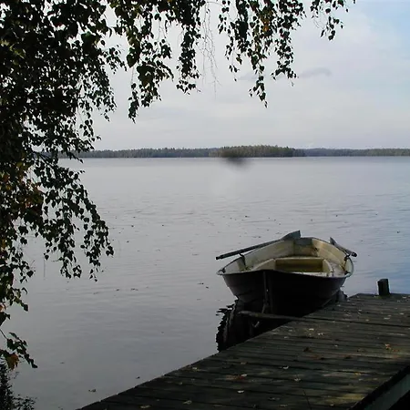 Pitkaeniemen Lomamoekit *